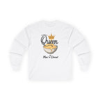 White sweatshirt with 'Queen of Mac n Cheese' graphic on a white background