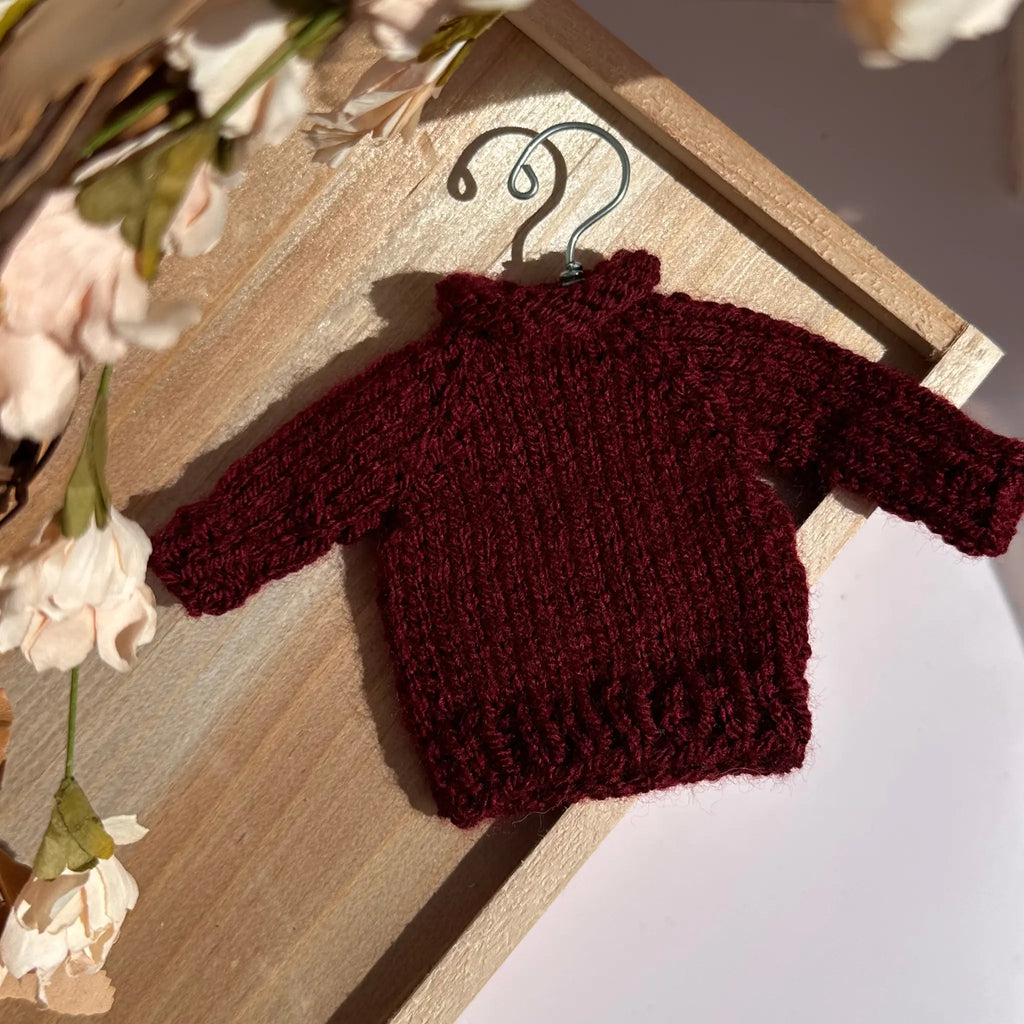 MiniHandKnitSquirrelSweaterOrnaments_RichBurgundyBack